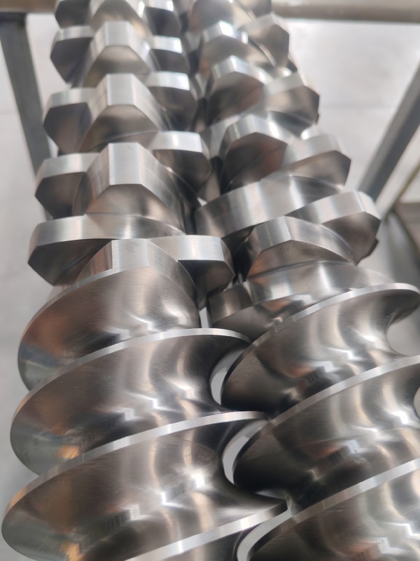 STS 95 Çift Vidalı Ekstrüder Vida Elemanları, ISO 9001 Sertifikalı ve Özelleştirilmiş Seçeneklerle