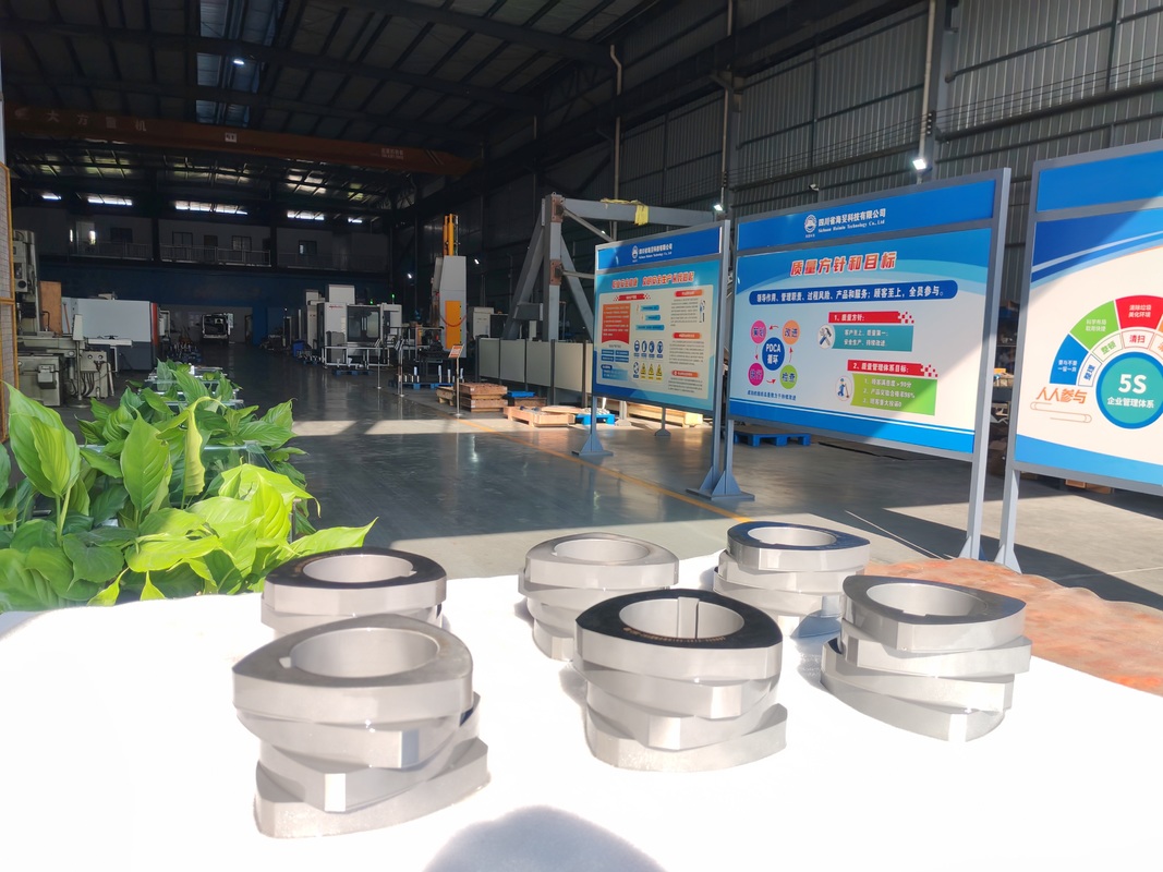 SZK 250 Çift vida ekstrüderleri ISO 9001 sertifikalı ve özelleştirilmiş seçeneklerle vida elemanları