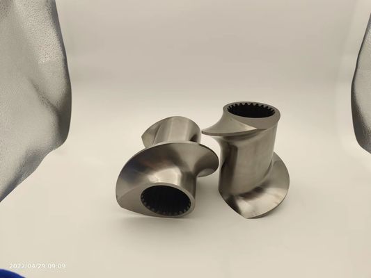 600 rpm Özel Çift vidalı ekstrüder parçaları Filli blok plastik granülatör aksesuarları